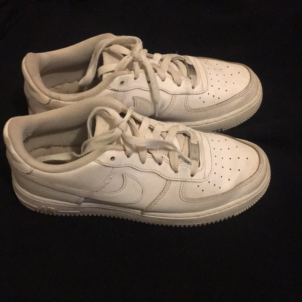white airforces